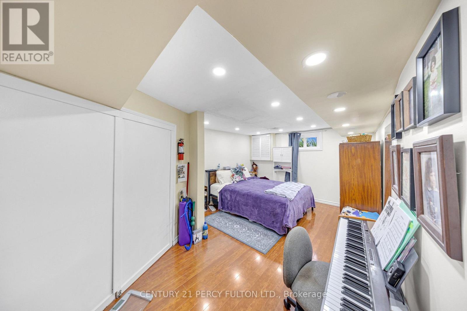 719 BALATON AVENUE - 28