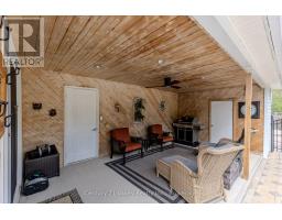 Living room - 406 Water Street, Bonnechere Valley, ON K0J1T0 Photo 6