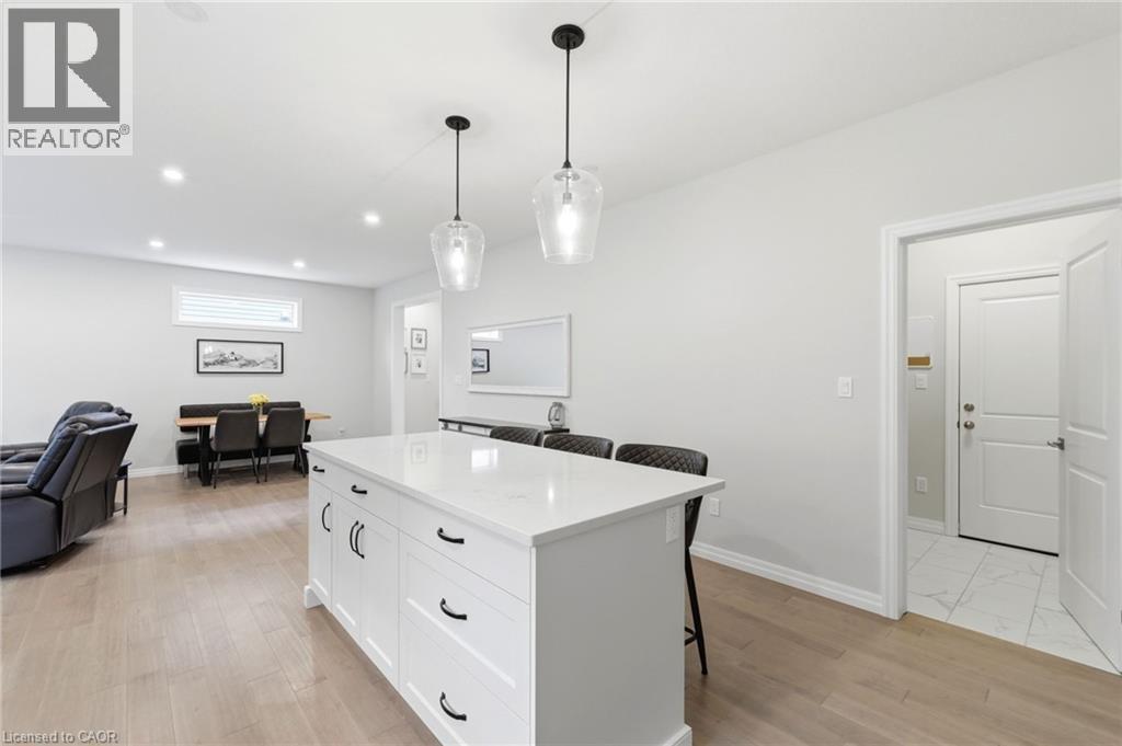 39 DUNNING Way - Image 13