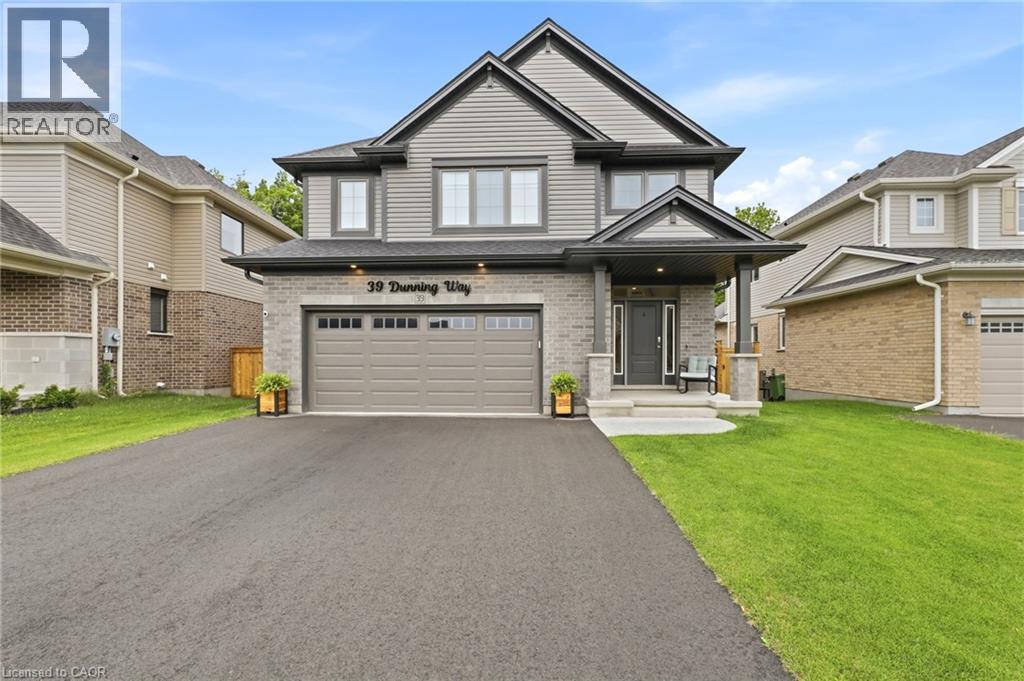 39 DUNNING Way - 2