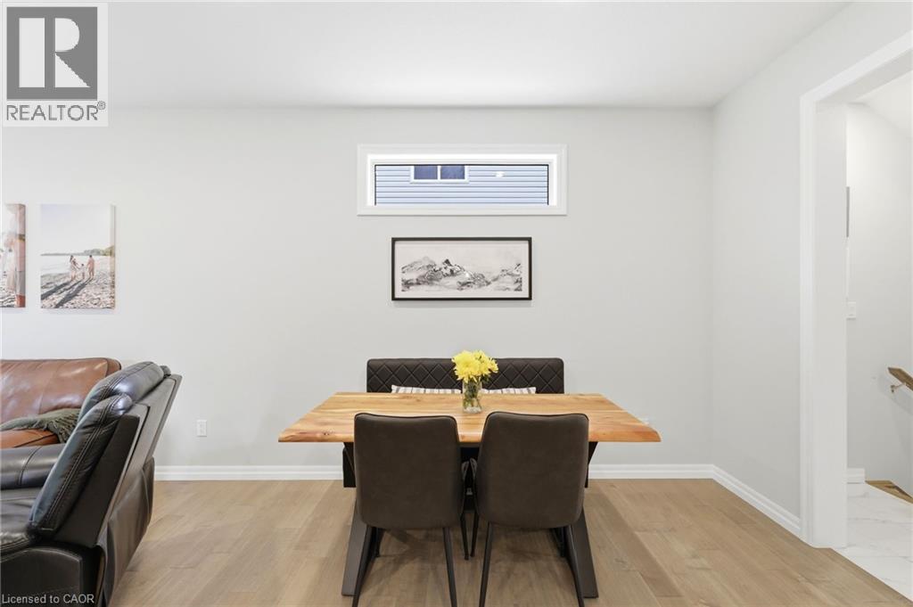 39 DUNNING Way - Image 14