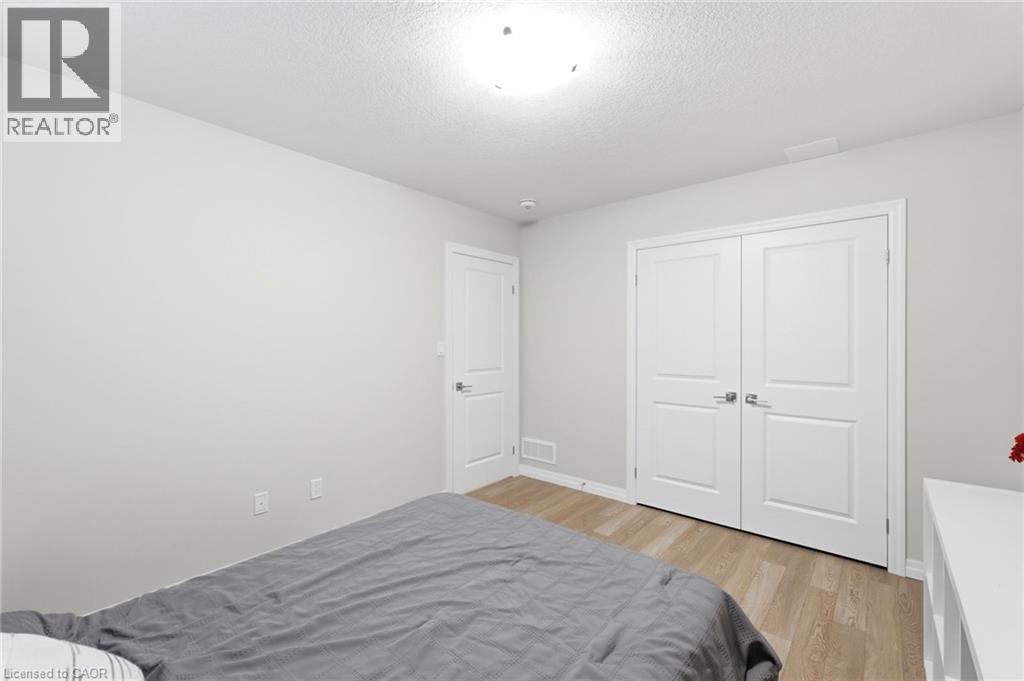 39 DUNNING Way - 38
