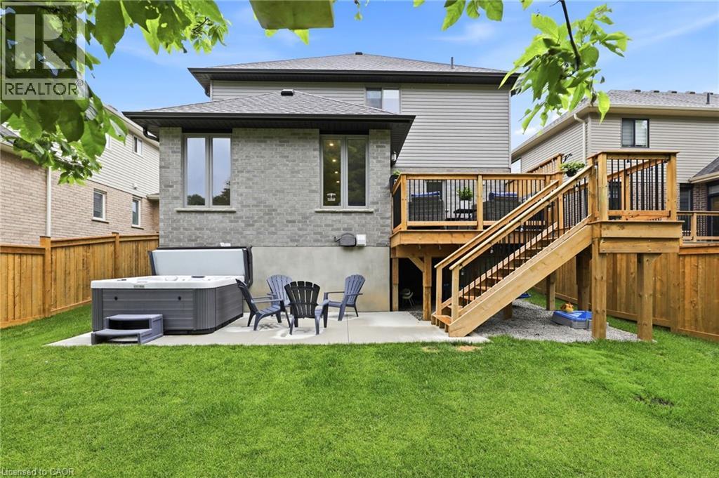 39 DUNNING Way - 43
