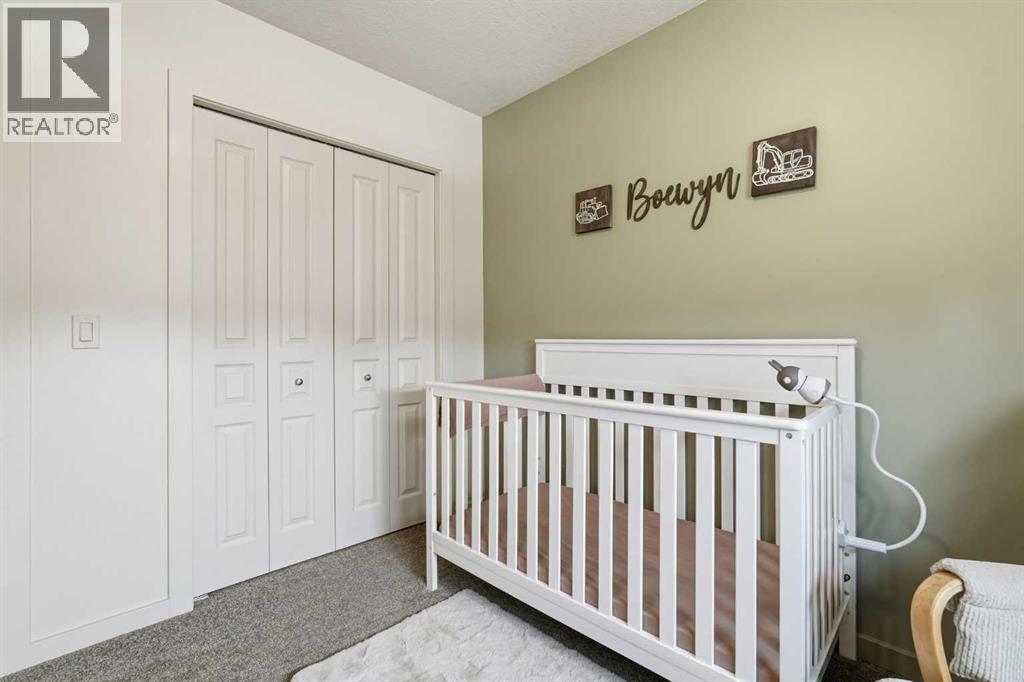 70 Legacy Glen Way SE - 31