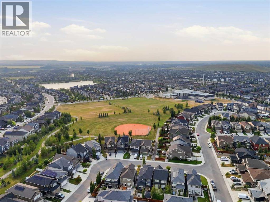 70 Legacy Glen Way SE - 42