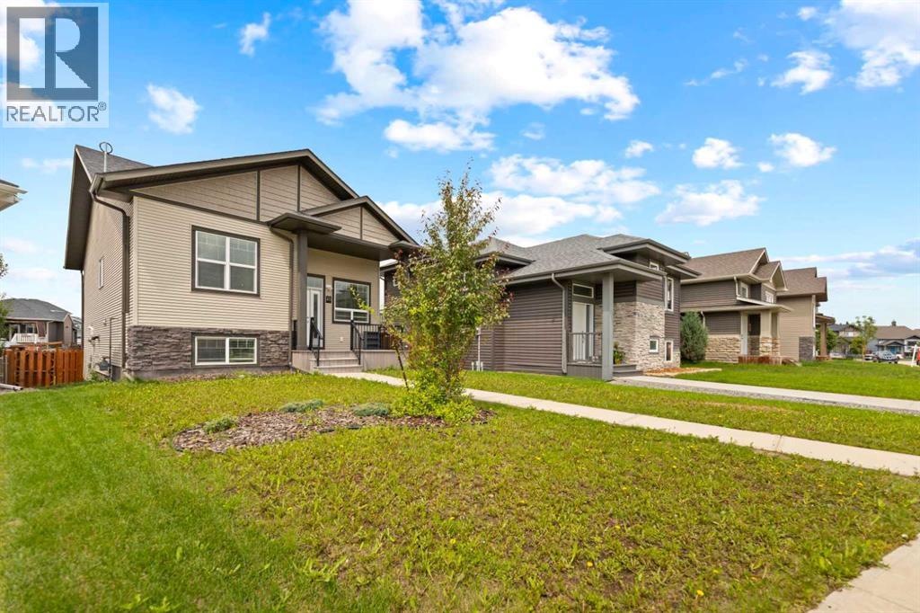 46 Village Crescent - Image 3