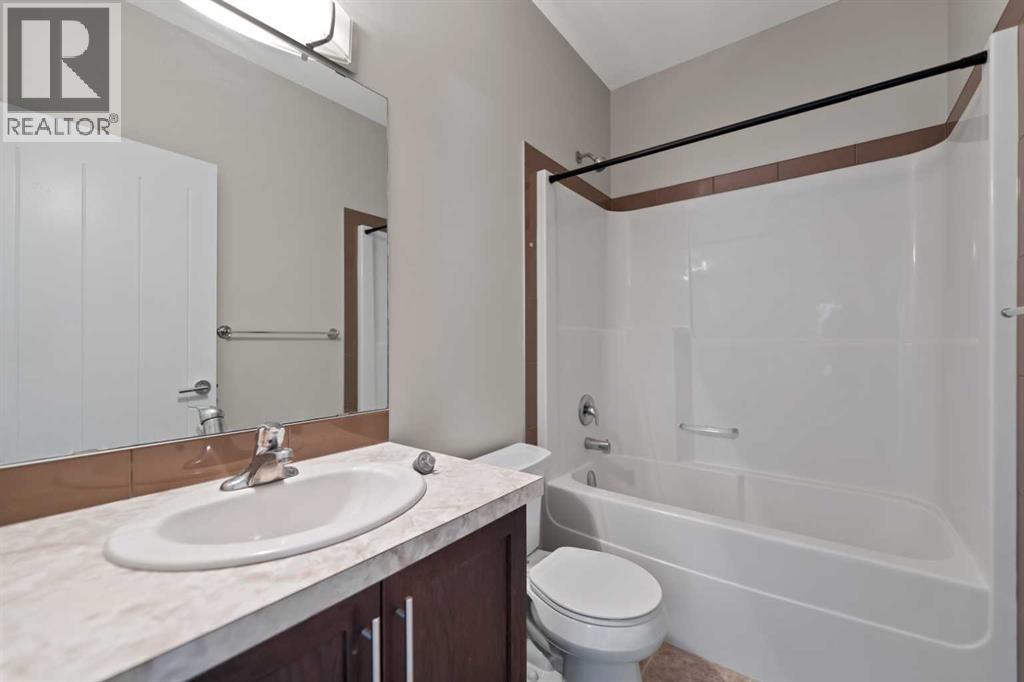 46 Village Crescent - Image 25
