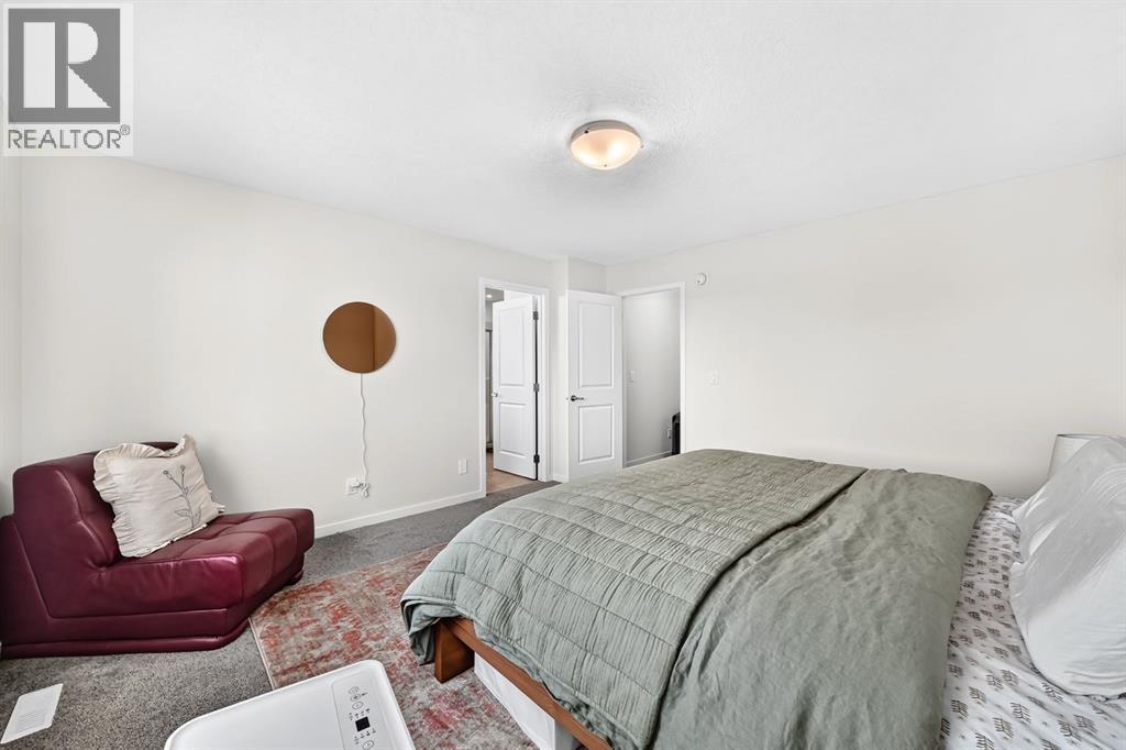 118 Belmont Crescent SW - 23