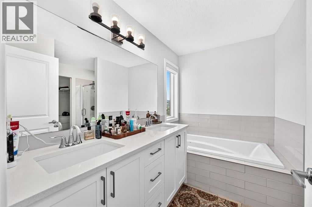 118 Belmont Crescent SW - 25