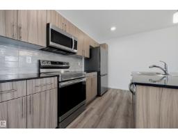 1246 Aster Bv Nw, Edmonton, AB T6T2N8 Photo 9