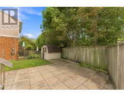 16 Crimson Gate, Ottawa, ON K1T1Z6 Photo 48