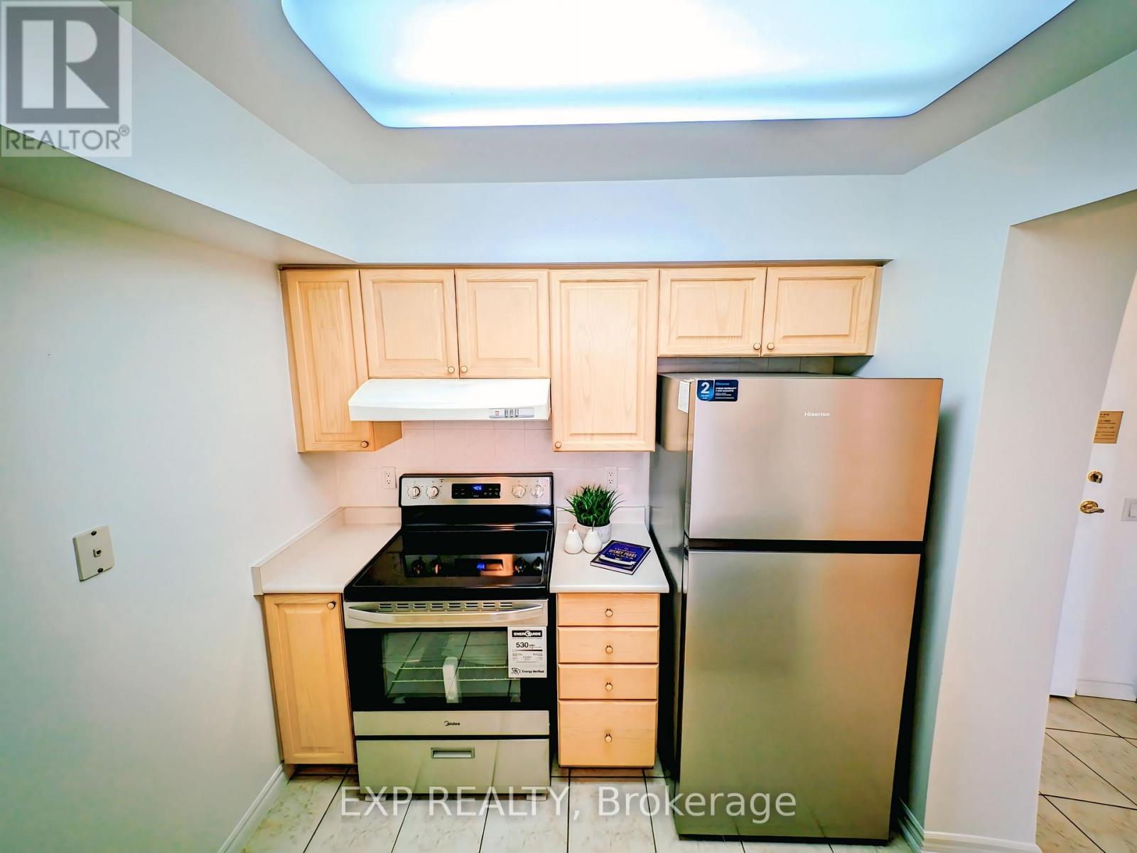 #712 3088 KENNEDY ROAD - 9