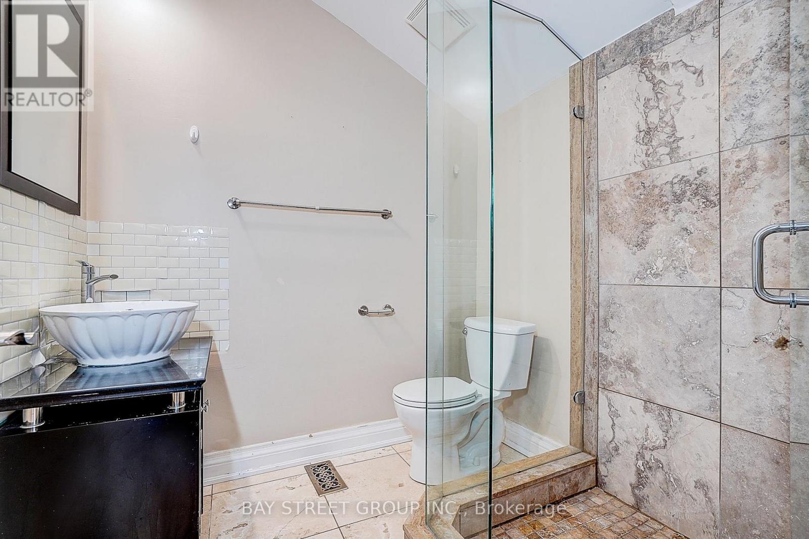 103 LAKE AVENUE - 27