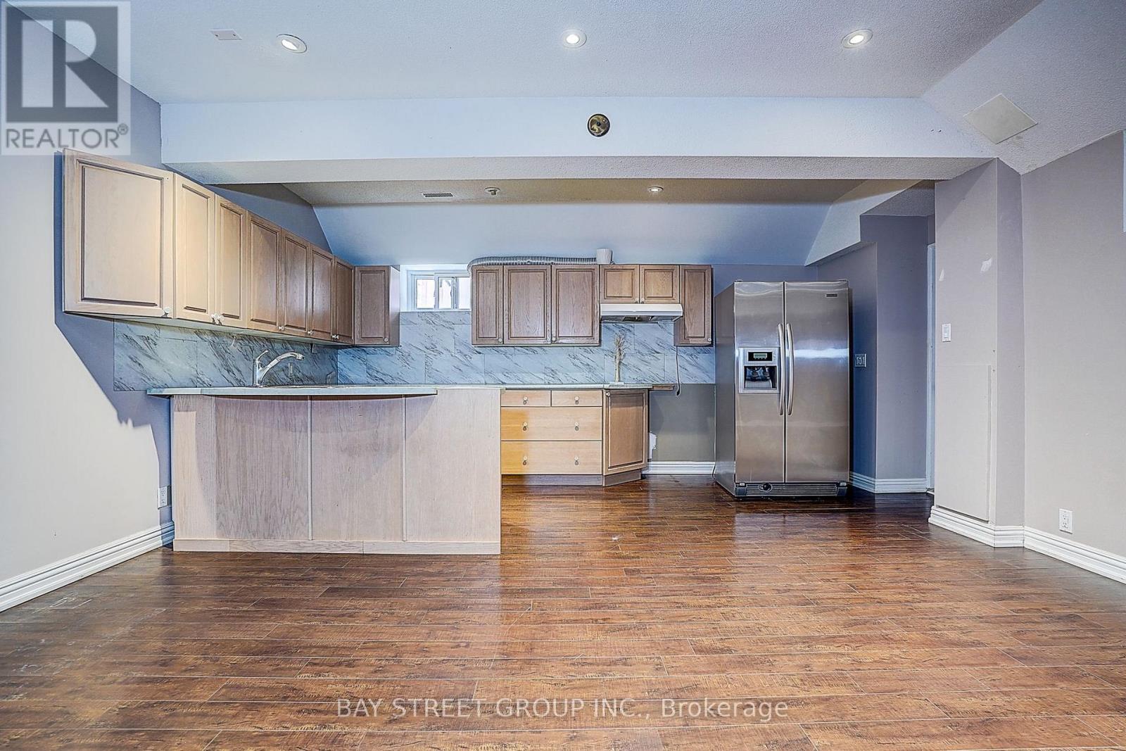 103 LAKE AVENUE - 35