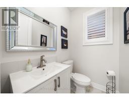 42 Mondial Crescent, East Gwillimbury, ON L9N0S2 Photo 13