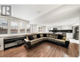 42 Mondial Crescent, East Gwillimbury, ON L9N0S2 Photo 34