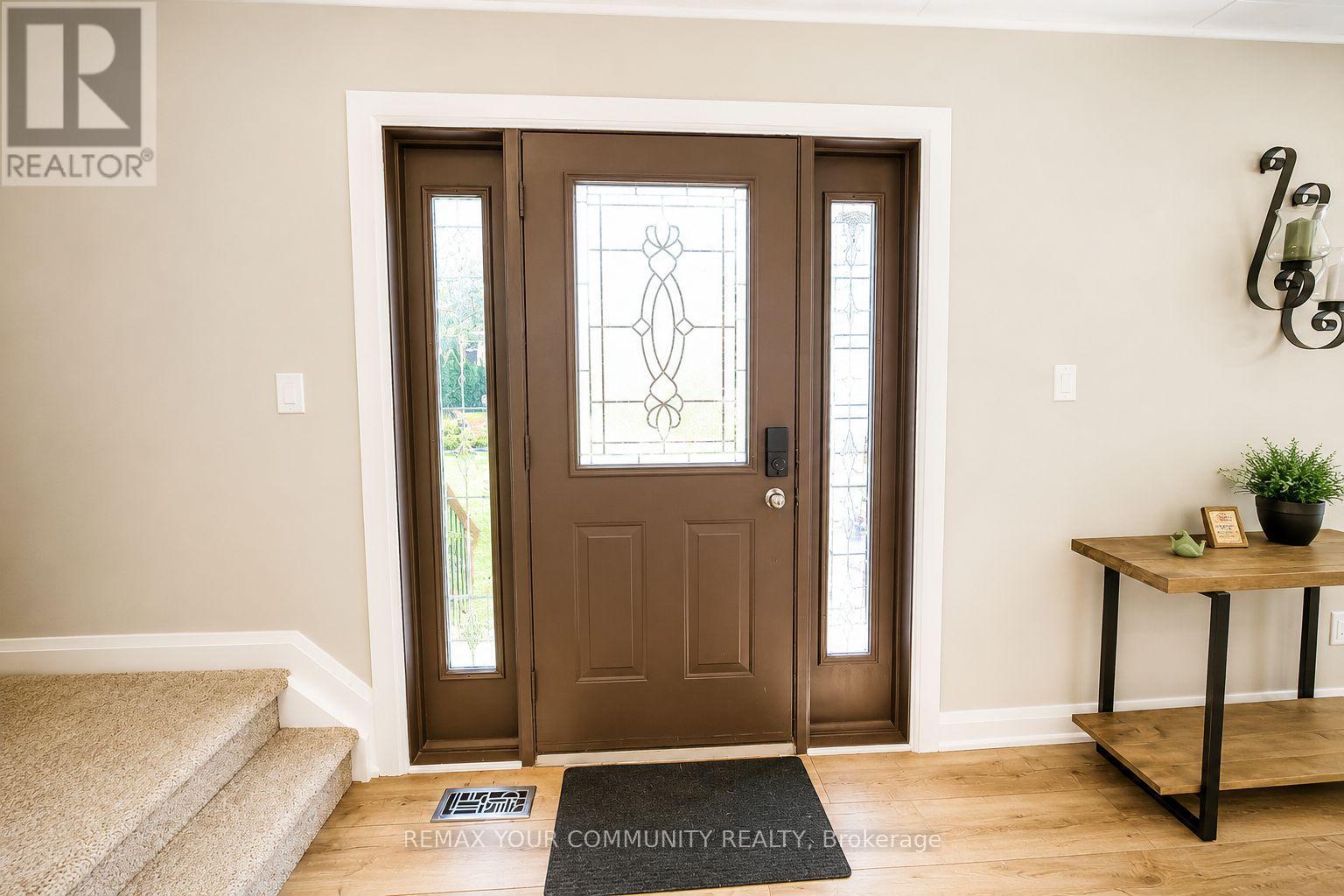 1138 SIESTA DRIVE - 2