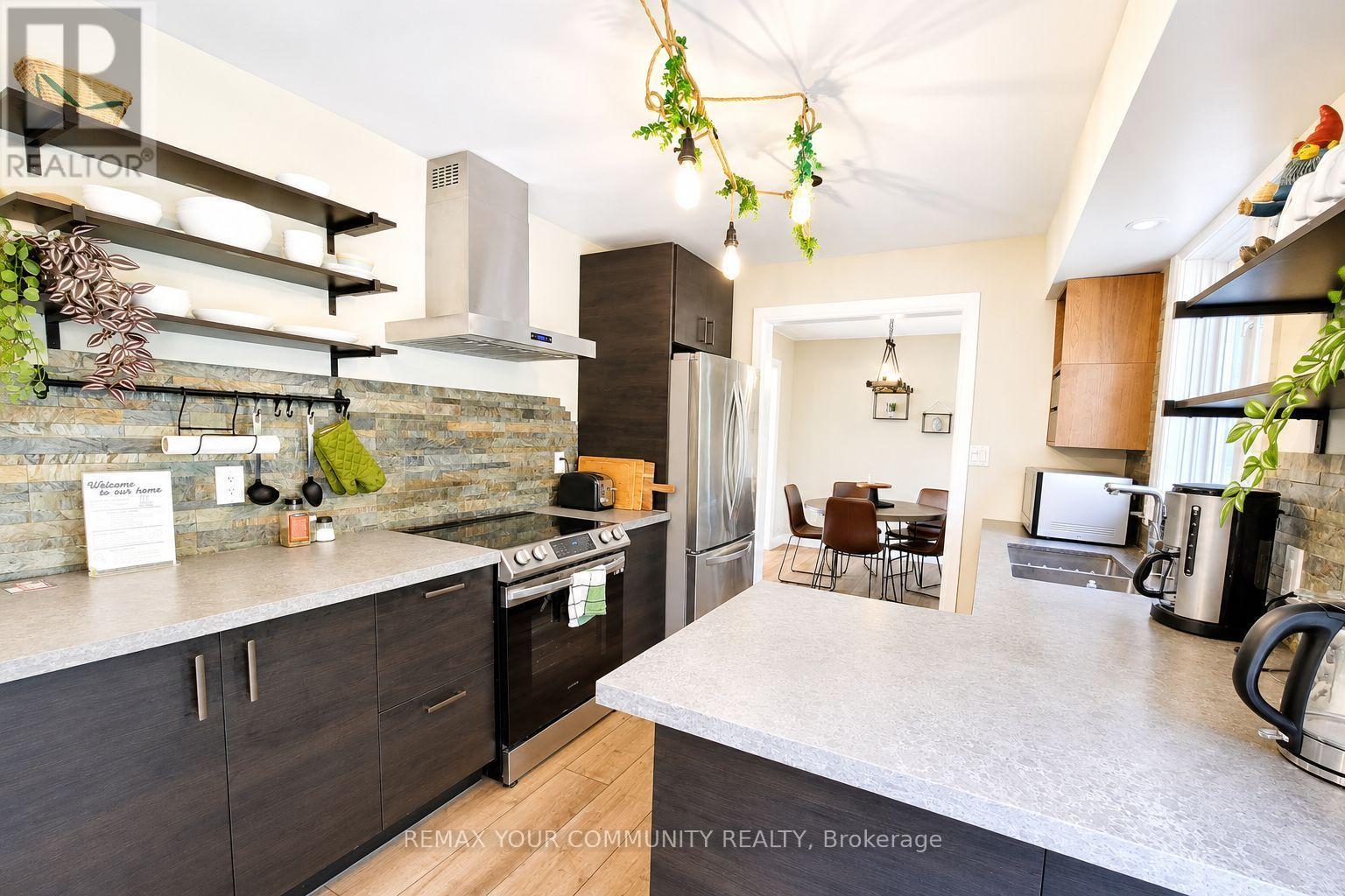 1138 SIESTA DRIVE - 9