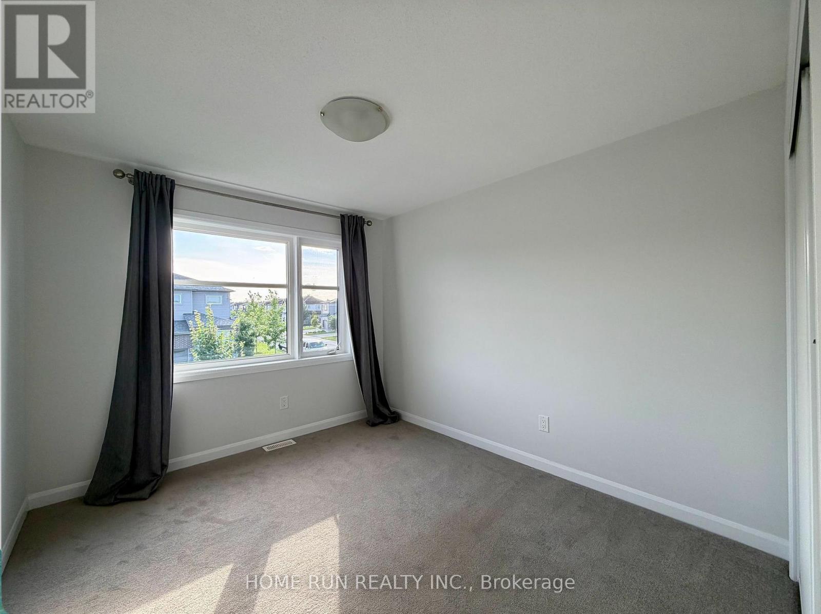 4 Bed, 3 Bath House for Rent in Ottawa – 1009 BALLYHALE HEIGHTS, Ottawa – MLS# X13681376 - Image 25