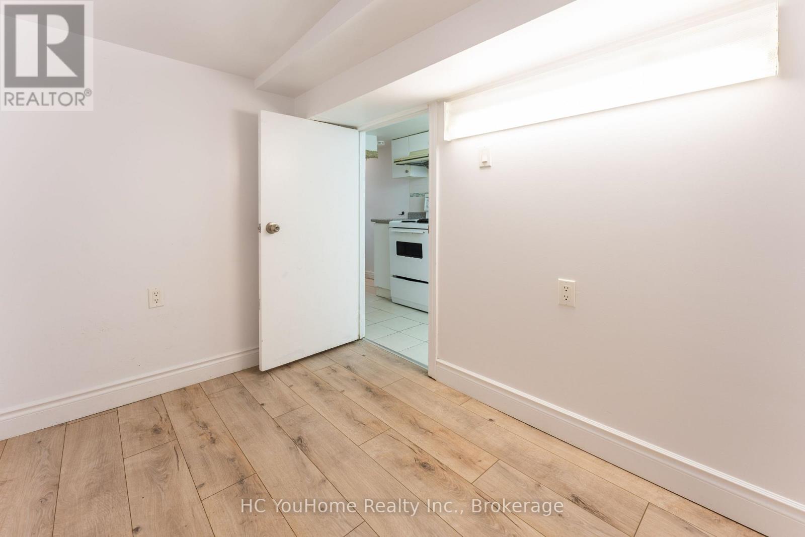 190 MAJOR STREET - 32