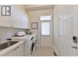 154 Charlton Boulevard, Toronto, ON M2R2J1 Photo 19