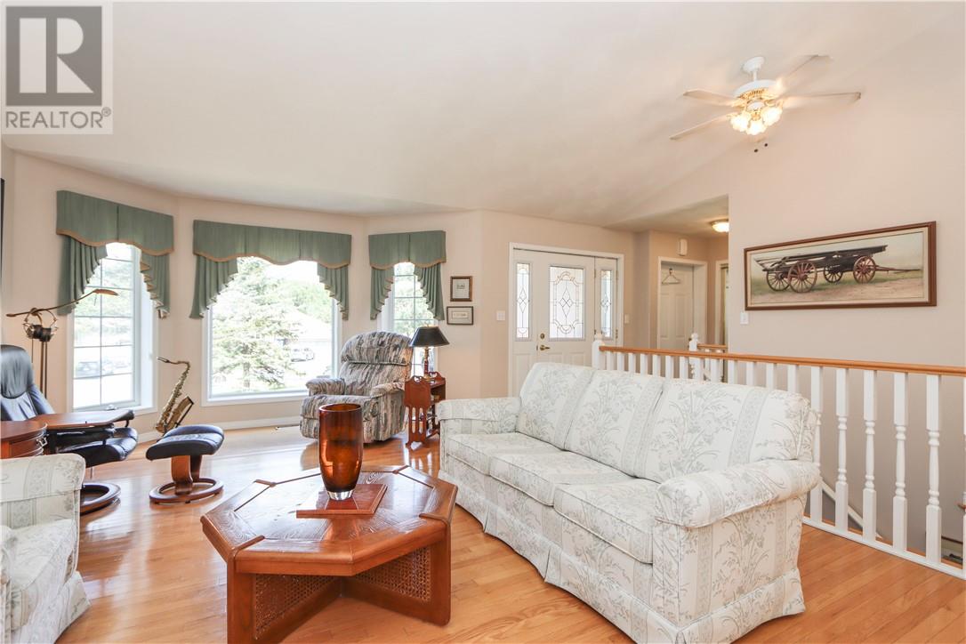 35 Bonnie Drive - Image 10