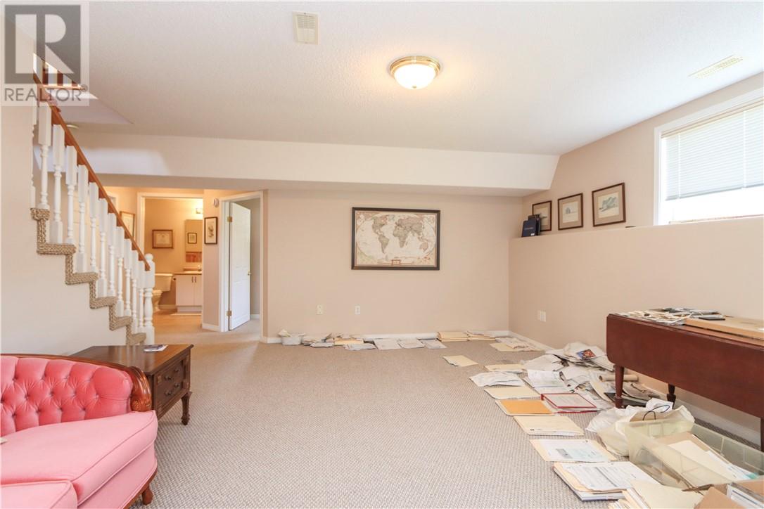 35 Bonnie Drive - 34