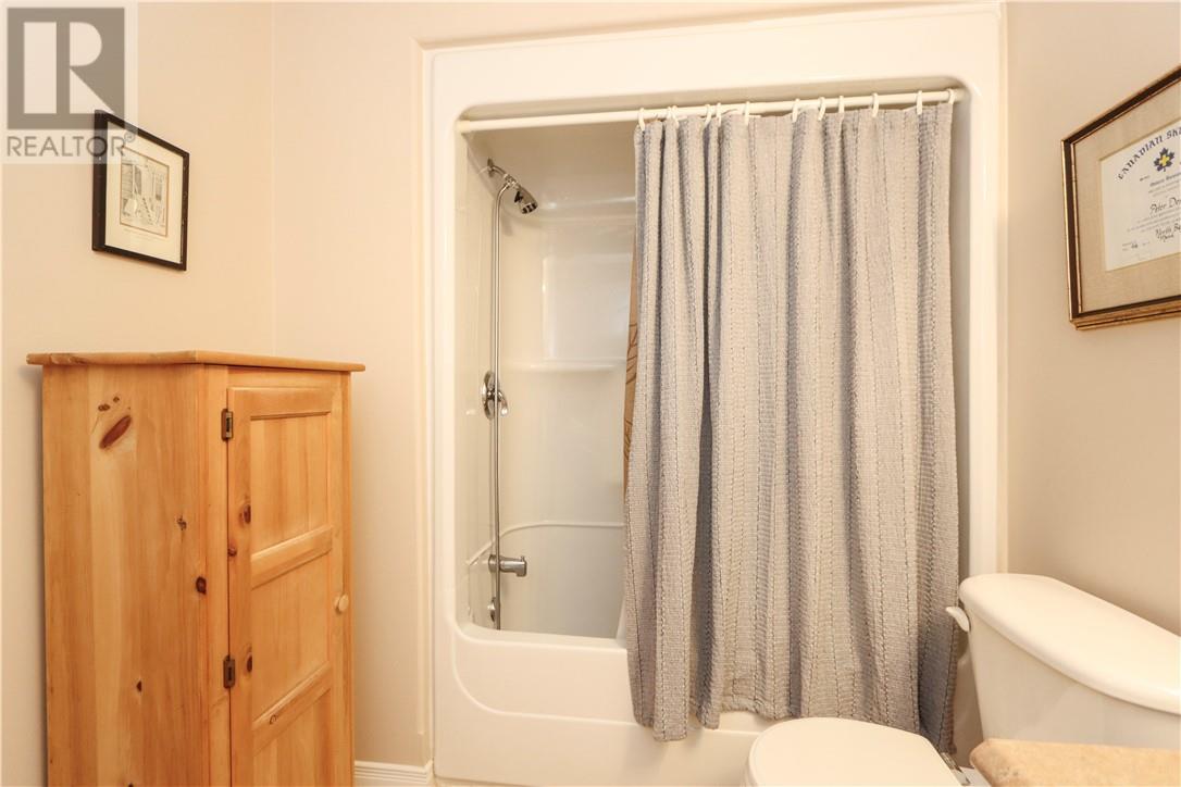 35 Bonnie Drive - Image 37
