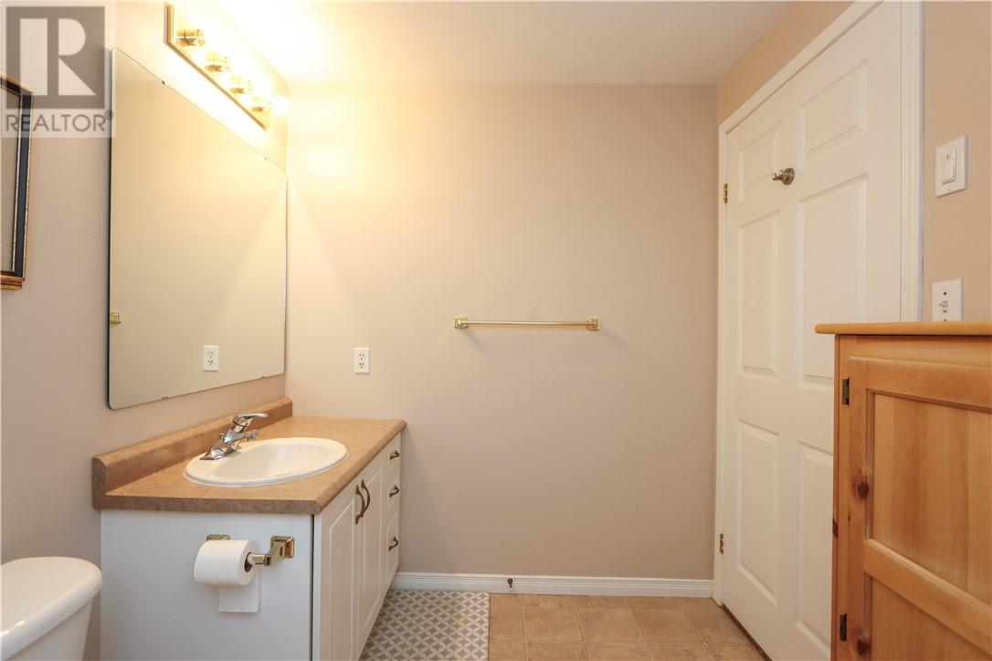 35 Bonnie Drive - Image 38