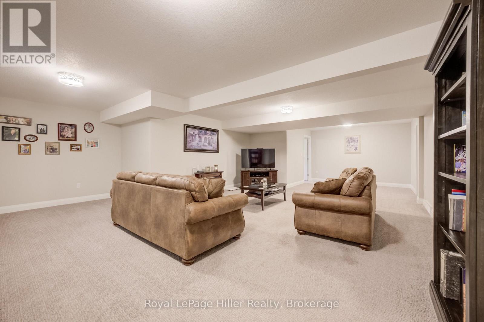 35 ORR STREET - Image 23