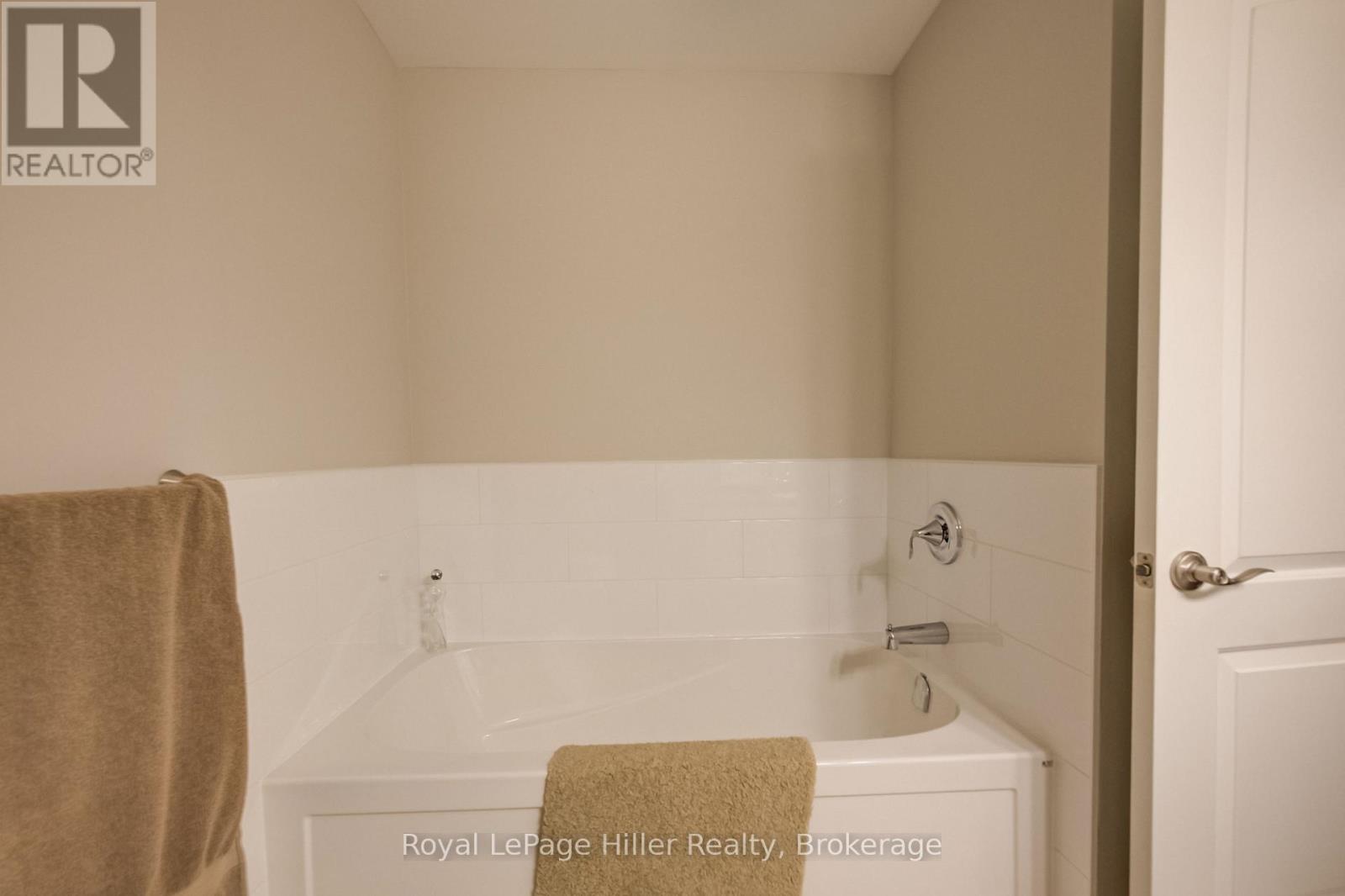 35 ORR STREET - 29