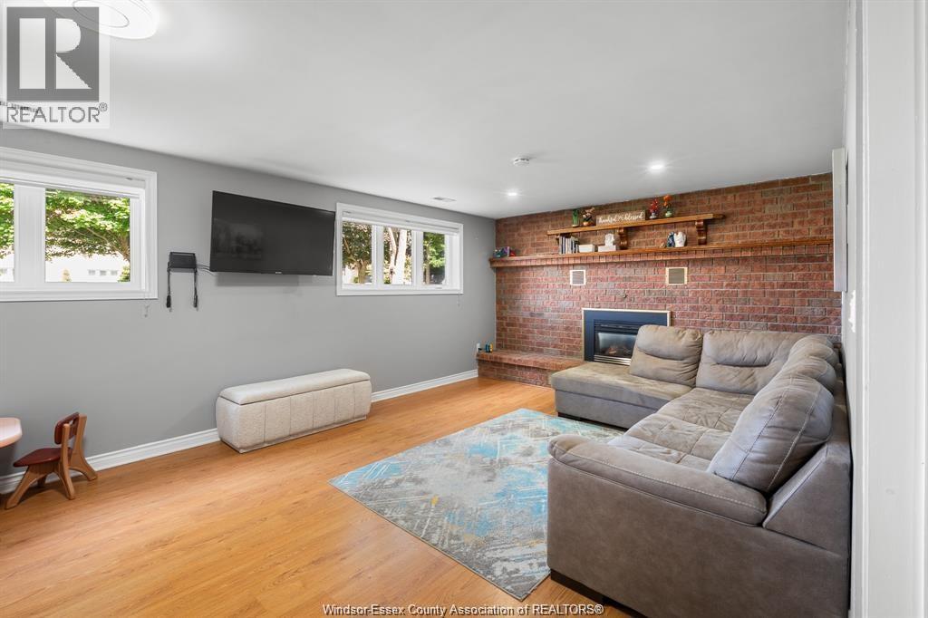 36 CHERRYWOOD - Image 16