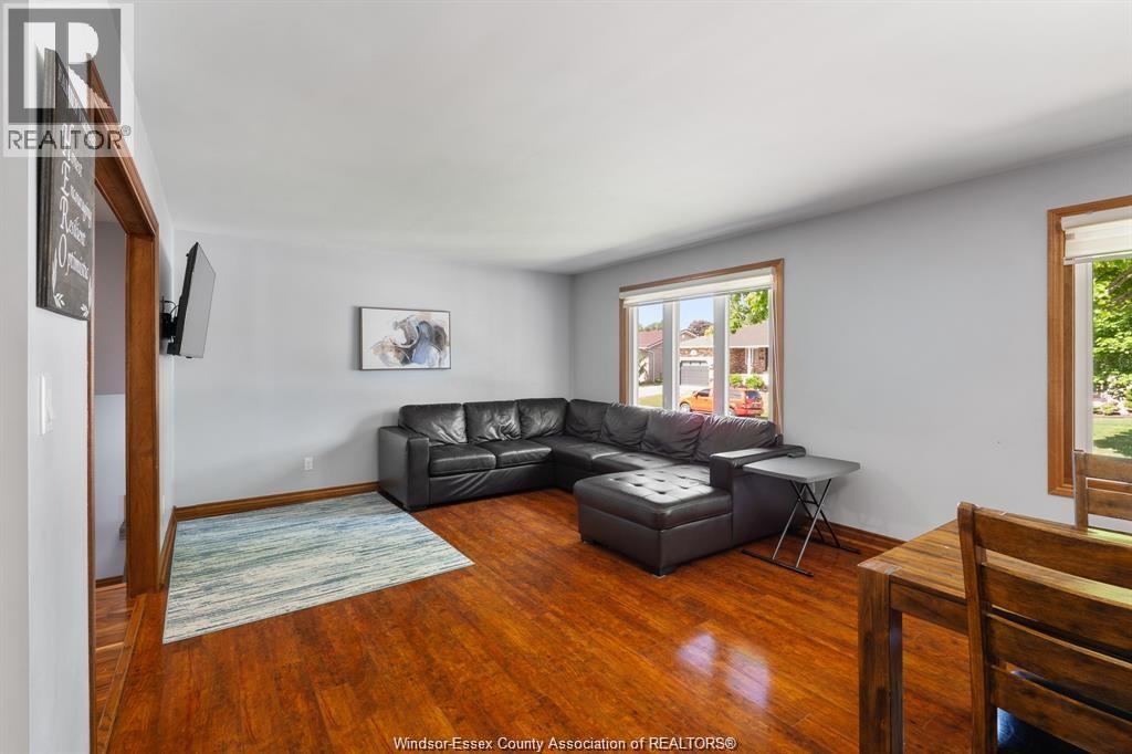 36 CHERRYWOOD - Image 4
