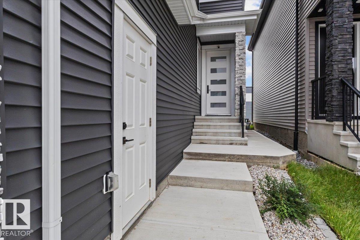 6903 169 AV NW - 5