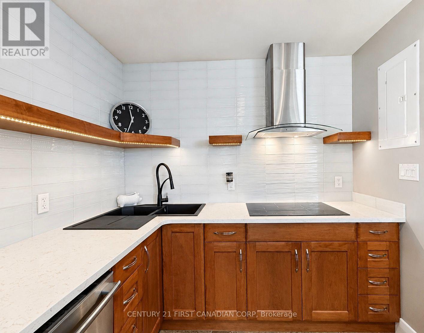#1308 155 FRONT STREET N - Image 11