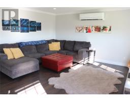 5 Pieroway Drive thumbnail 16