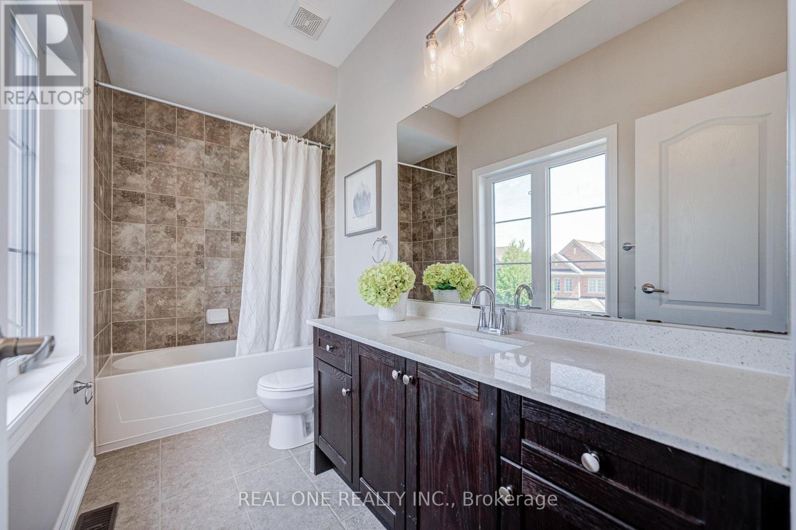 66 WOZNIAK CRESCENT - Image 39