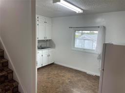 208 Garland Avenue, Foxwarren, MB R0J0R0 Photo 12