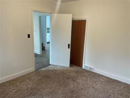 208 Garland Avenue, Foxwarren, MB R0J0R0 Photo 17