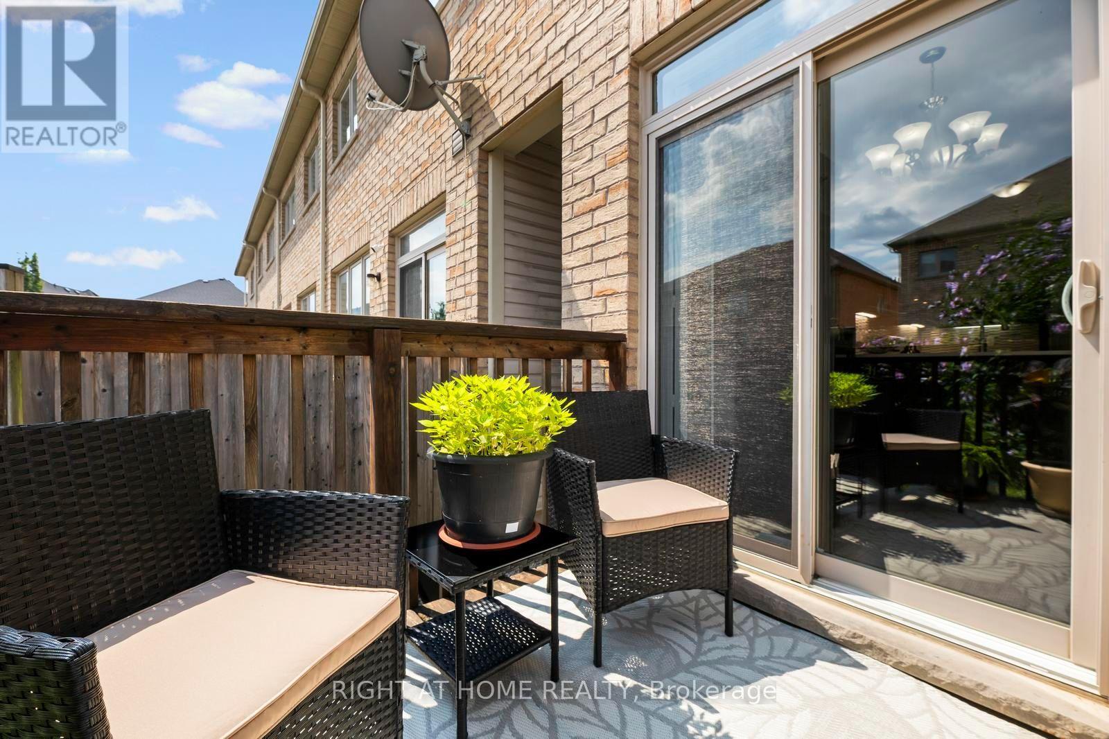 41 COASTLINE DRIVE - 35