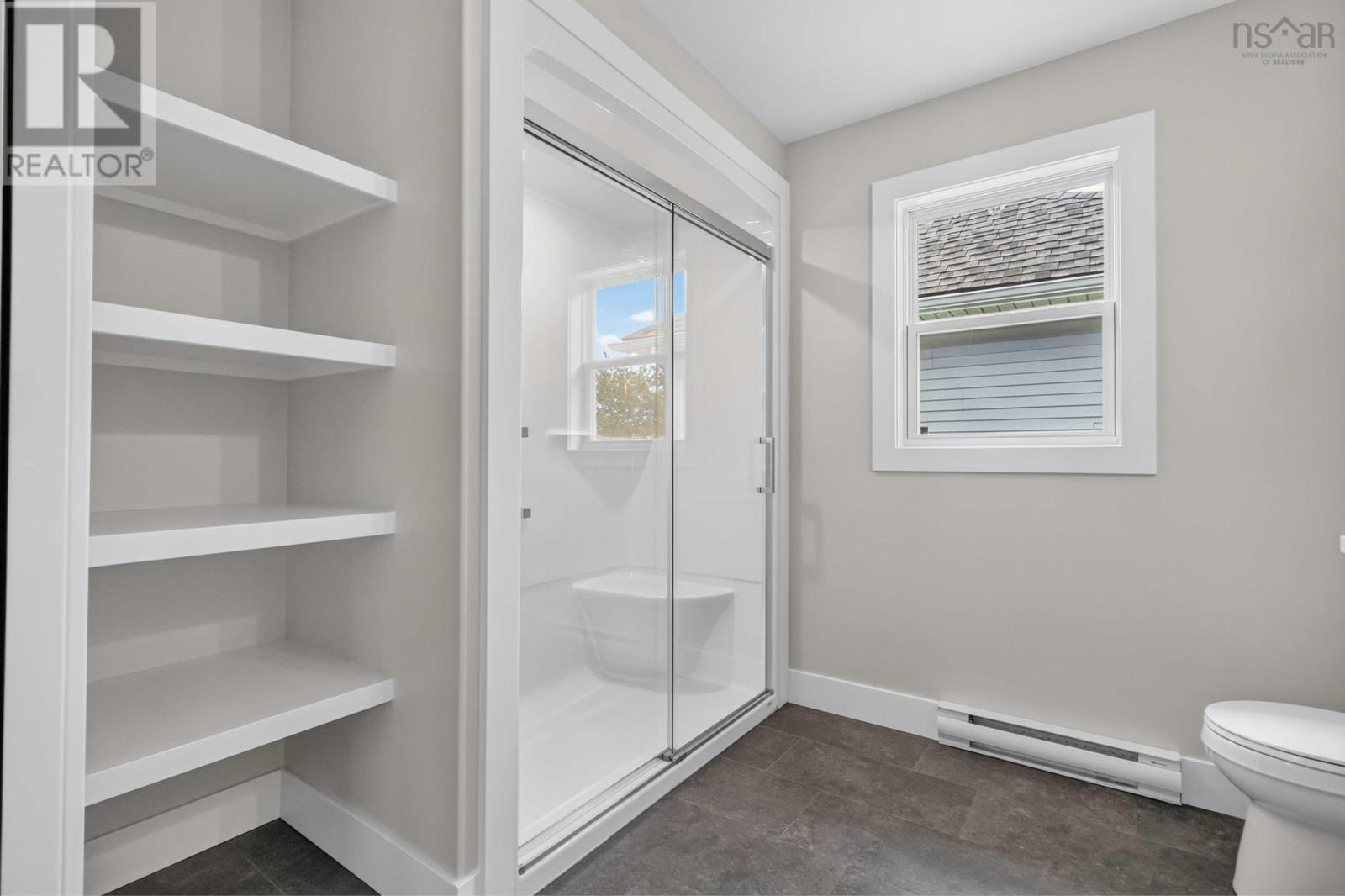 Property 27 of 43 of PC-41 33 Pearlgarden Close