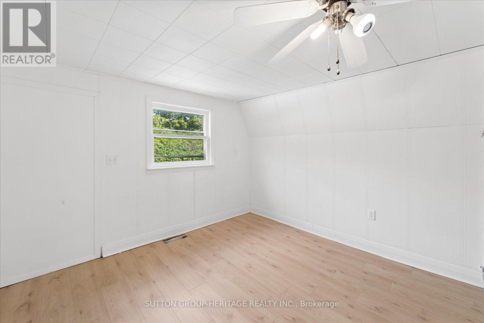 7949 MILL STREET - Image 29
