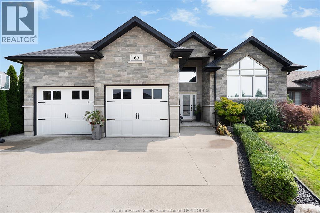 69 Conservation BOULEVARD - 1