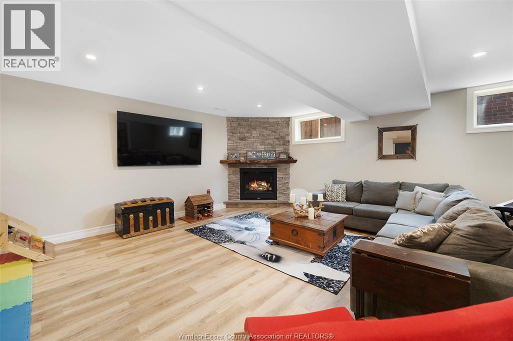 69 Conservation BOULEVARD - Image 26