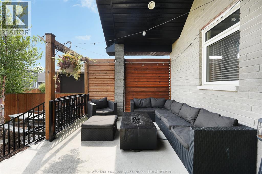 69 Conservation BOULEVARD - Image 31