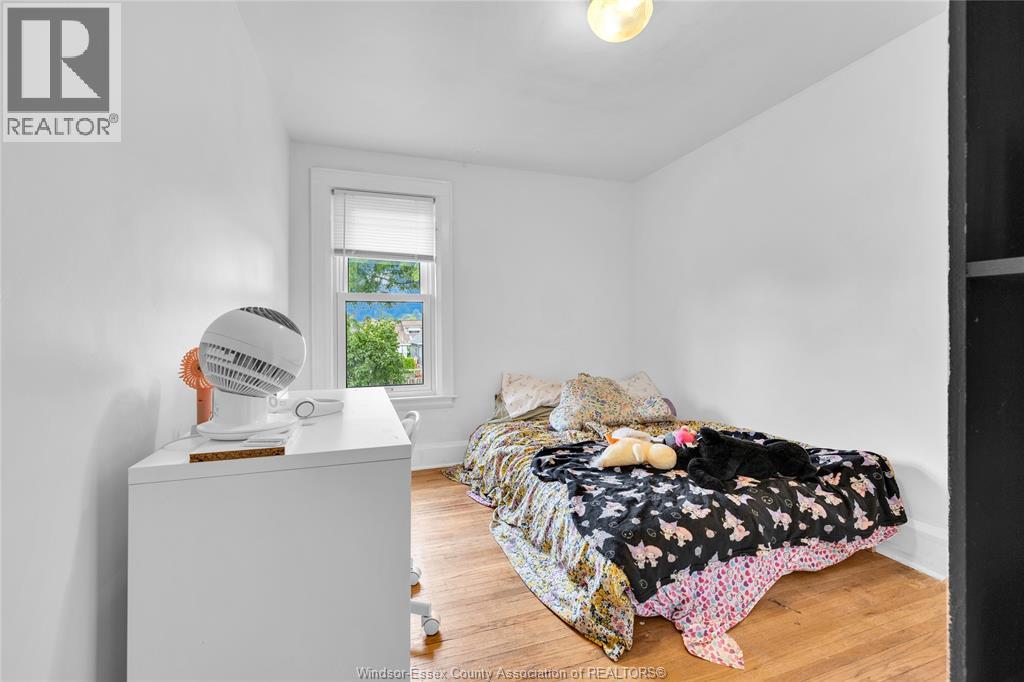 946 MOY - 17