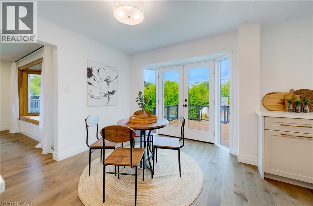 83 ROSSLINN Road - Image 11