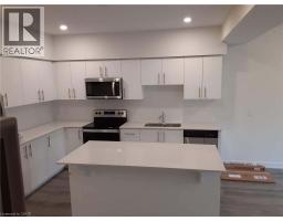 110 Fergus Avenue Unit# 33, Kitchener, ON N2A2H2 Photo 10