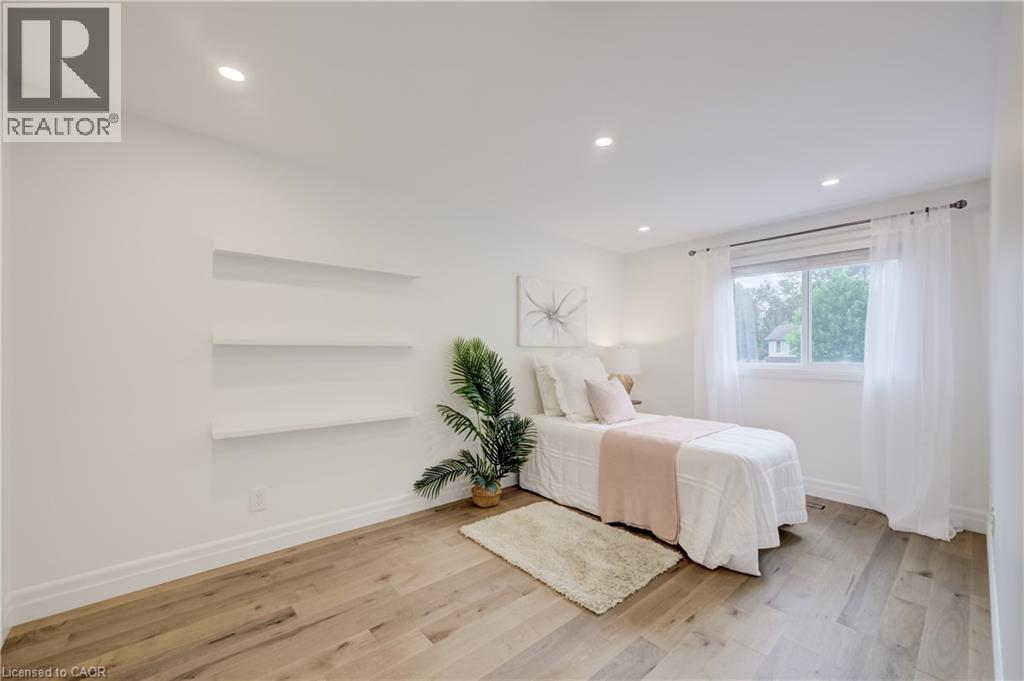 83 ROSSLINN Road - Image 29