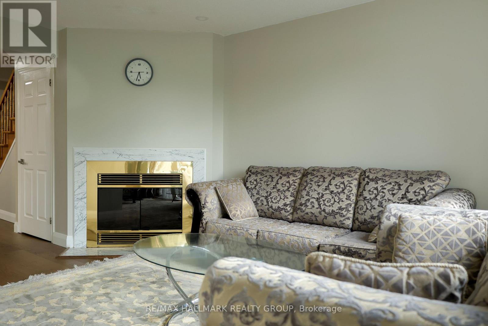 44 WINNEGREEN COURT - 6